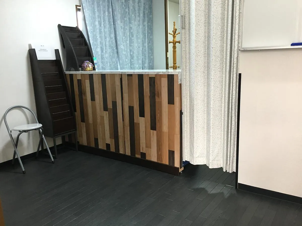 Lucky Hostel Токио 0*,  Япония