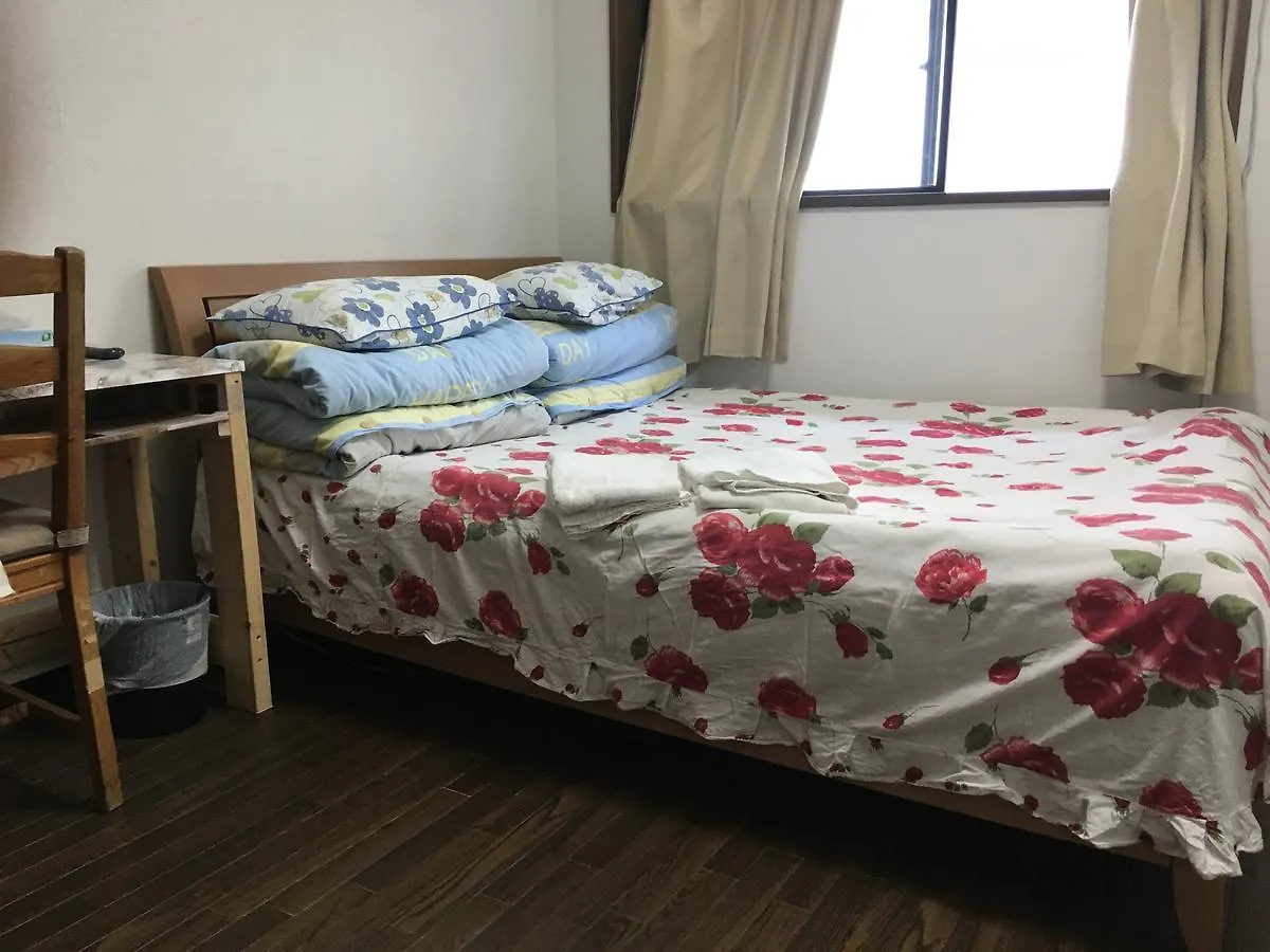 Lucky Hostel Токио