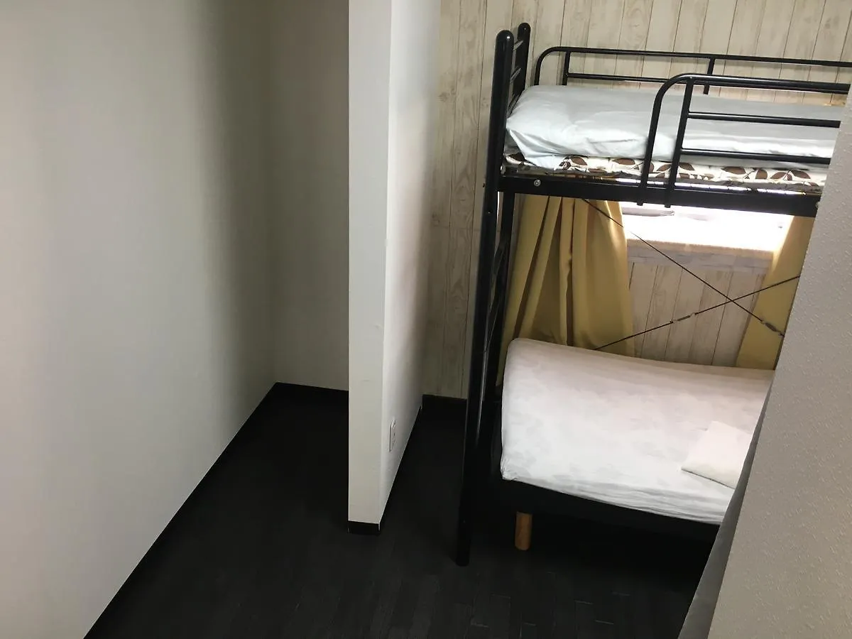 Lucky Hostel Токио